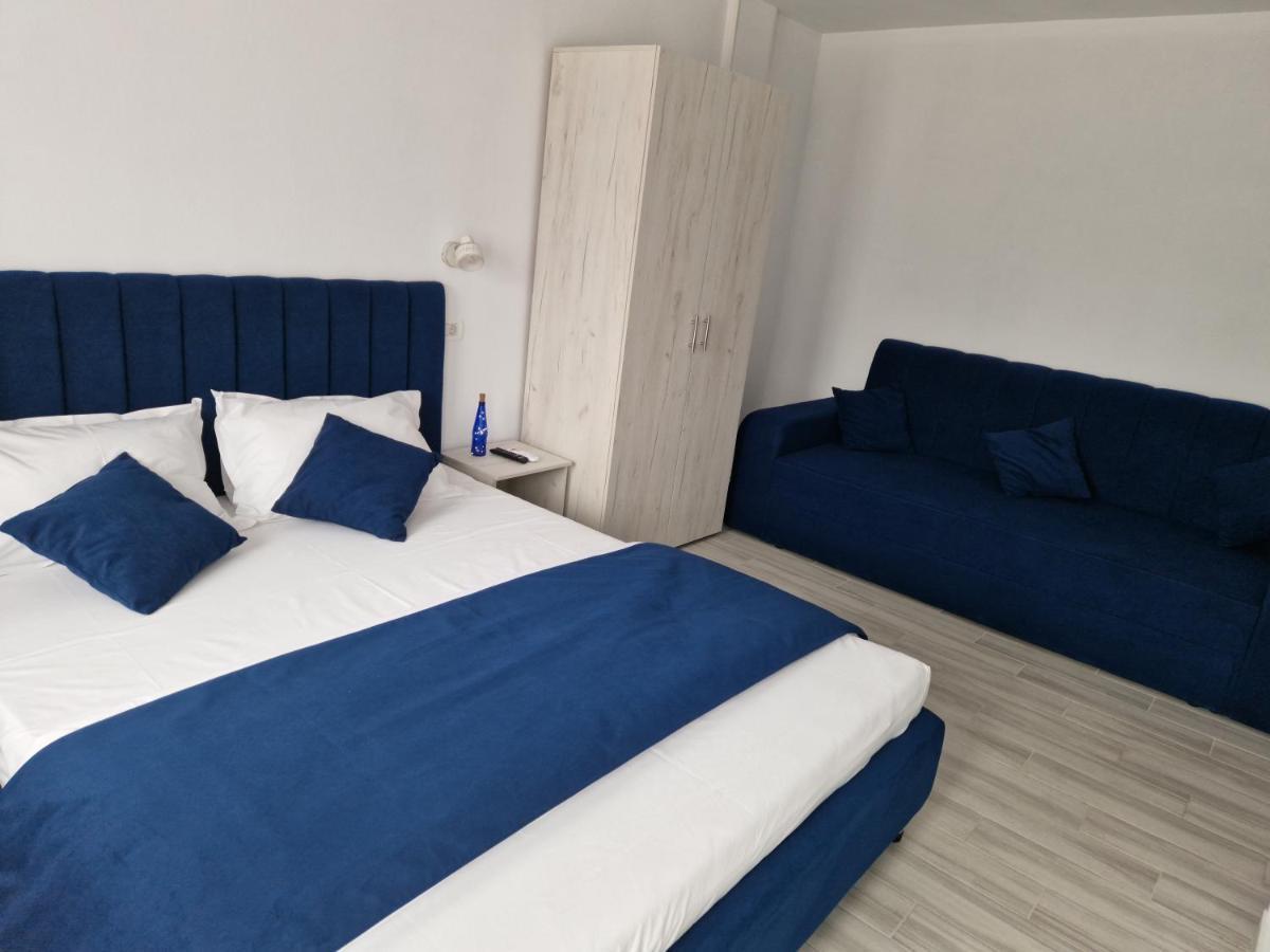 Yuka Hotel Vama Veche Exterior foto