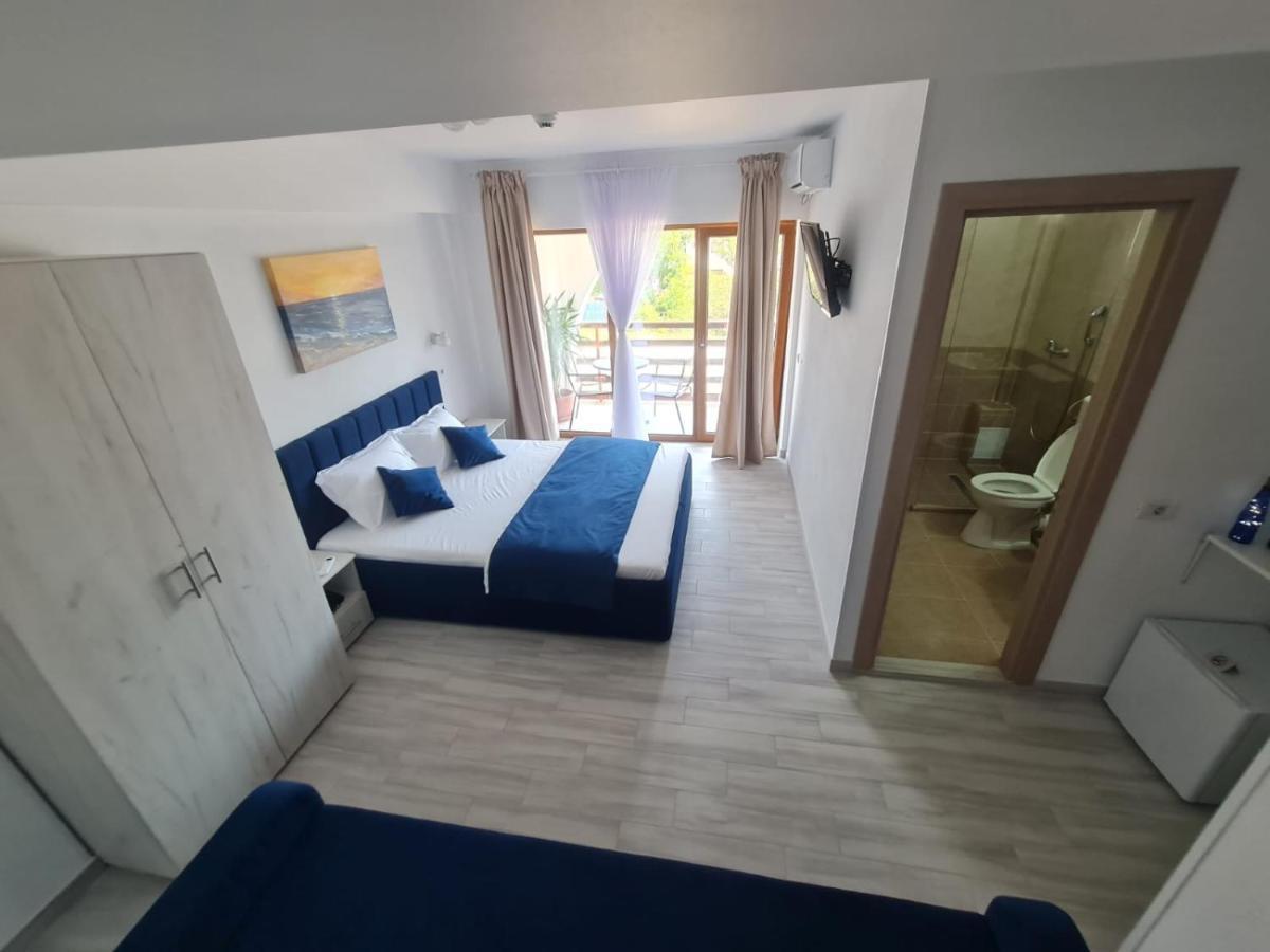 Yuka Hotel Vama Veche Exterior foto